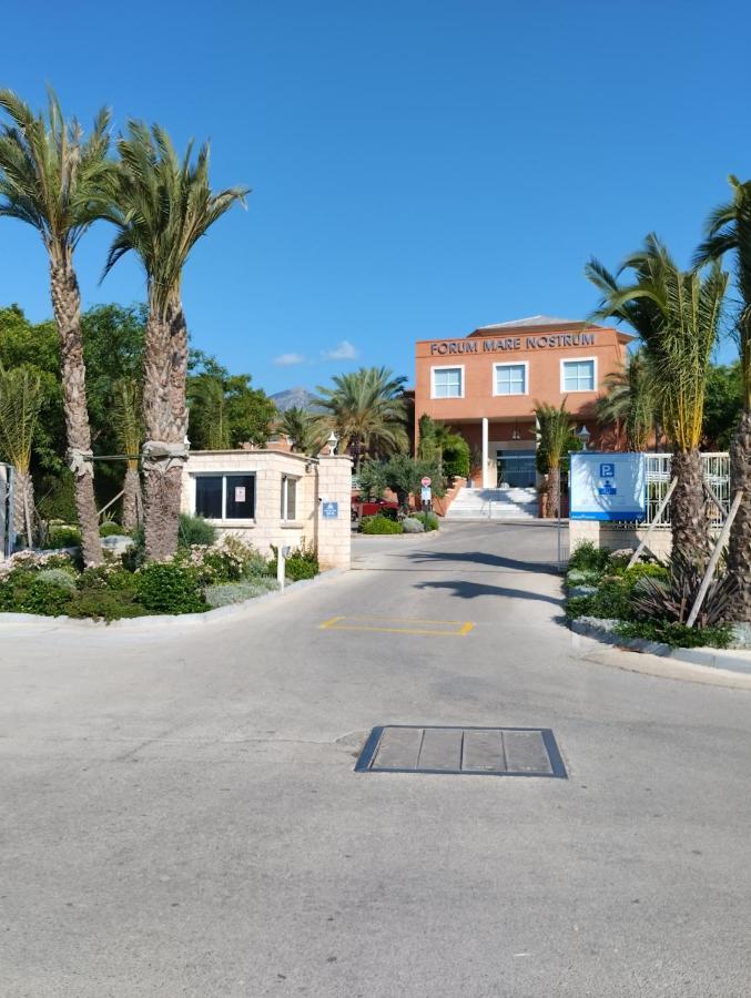 El Romarel Bed & Breakfast L'Alfas del Pi Exterior photo